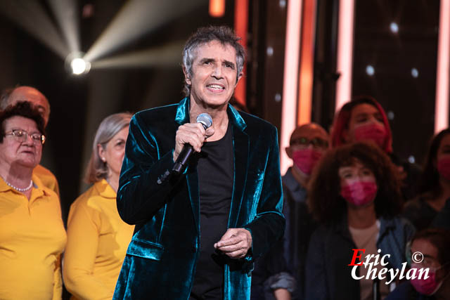 Julien Clerc, Téléthon,Télévision France 2 (Paris), 4 décembre 2021, © Eric Cheylan / https://lovinglive.fr