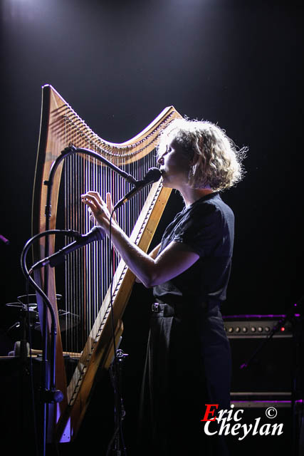 Laura Perrudin, Le Hasard Ludique (Paris), 27 octobre 2021, © Eric Cheylan / https://lovinglive.fr