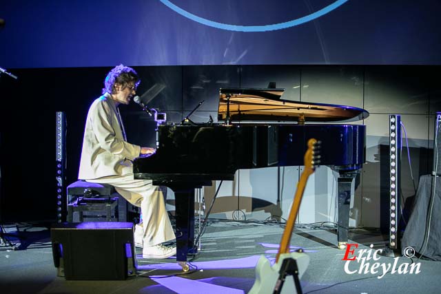 Fernõ, 10e Prix Georges Moustaki, Centre International de Conférences, Campus Pierre et Marie Curie (Paris), 4 novembre 2021, © Eric Cheylan / https://lovinglive.fr