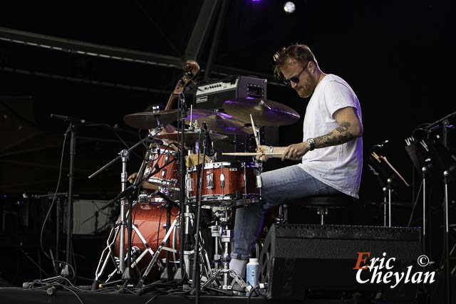 Gauthier Toux Trio, Festival La Défense Jazz Festival (Paris), 26 juin 2023, © Eric Cheylan / https://lovinglive.fr