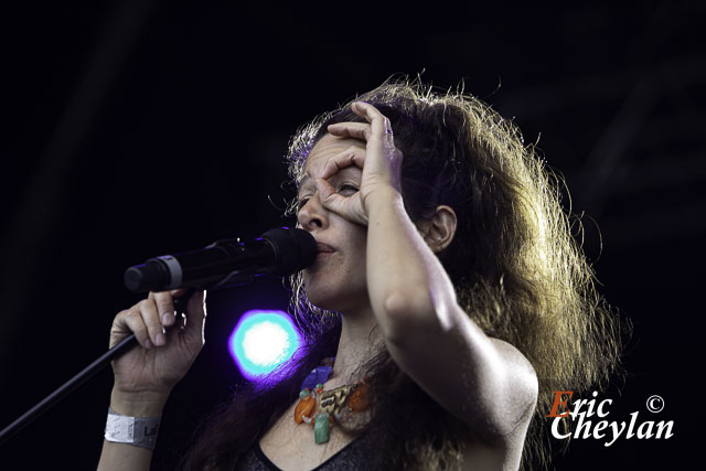 Eda Diaz, Festival La Défense Jazz Festival (Paris), 27 juin 2023, © Eric Cheylan / https://lovinglive.fr