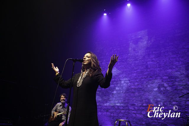 Bebel Gilberto, Le Café de la Danse - France Inter (Paris), 25 octobre 2023, © Eric Cheylan / https://lovinglive.fr