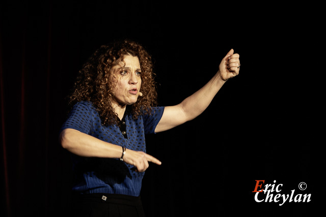 Karine Dubernet, Perlimpinpin, Apollo Théâtre (Paris), 16 mars 2024, © Eric Cheylan / https://lovinglive.fr