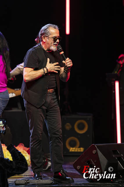 Pedro Castano, Les années 80-90 - La fête, Bobino (Paris), 2 avril 2024, © Eric Cheylan / https://lovinglive.fr