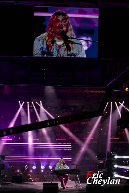 Louane, RFM Music Show, 40ème anniversaire de la radio RFM, Palais des Sports Marcel Cerdan (Levallois), 26 juin 2021, © Eric Cheylan / volubilis.net