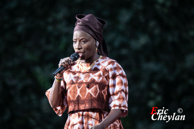 Angélique Kidjo, Festival Global Citizen Live, Le Champ de Mars (Paris), 25 septembre 2021, © Eric Cheylan / https://lovinglive.fr