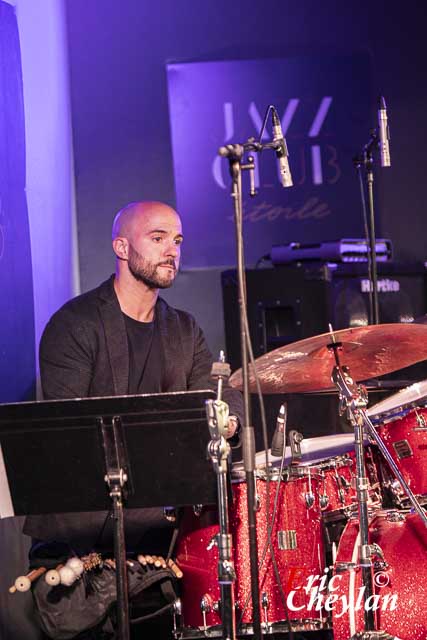 Sébastien Giniaux, Le Jazz Club Etoile (Paris), 20 juin 2024, © Eric Cheylan / https://lovinglive.fr