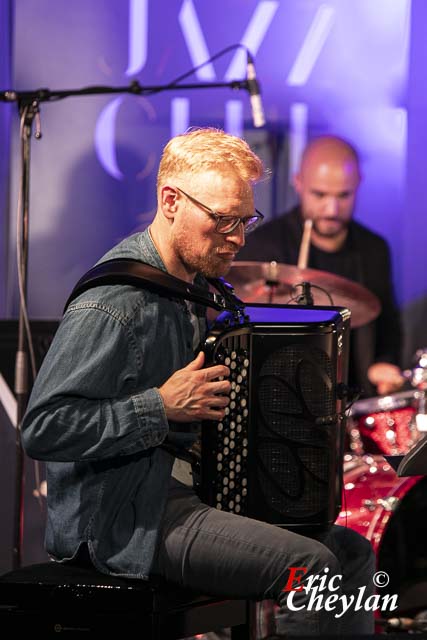 Sébastien Giniaux, Le Jazz Club Etoile (Paris), 20 juin 2024, © Eric Cheylan / https://lovinglive.fr