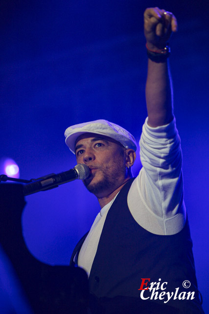 Pascal Obispo, Concert pour l'Avesnois, Zénith (Paris), 27 octobre 2008, © Eric Cheylan / https://lovinglive.fr