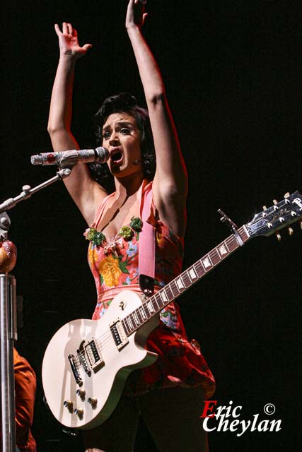 Katy Perry, Olympia (Paris), 16 juin 2009, © Eric Cheylan / https://lovinglive.fr