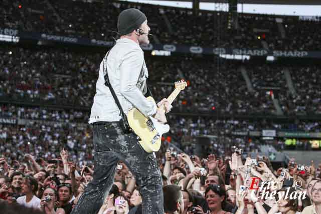 U2, Le Stade de France (Paris), 11 juillet 2009, © Eric Cheylan / https://lovinglive.fr