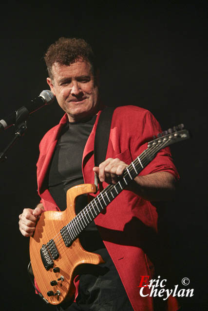 Johnny Clegg, Le Trianon (Paris), 1 mars 2011, © Eric Cheylan / https://lovinglive.fr