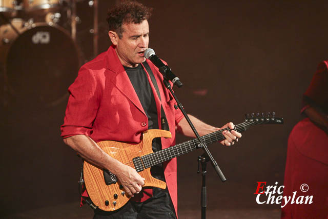 Johnny Clegg, Le Trianon (Paris), 1 mars 2011, © Eric Cheylan / https://lovinglive.fr