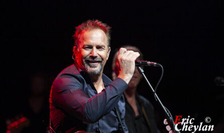 Kevin Costner, La Cigale (Paris), 15 septembre 2011, © Eric Cheylan / https://lovinglive.fr