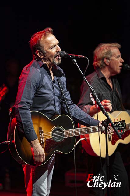 Kevin Costner, La Cigale (Paris), 15 septembre 2011, © Eric Cheylan / https://lovinglive.fr