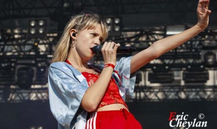 Angèle, FNAC Live (Paris), 6 juillet 2018, © Eric Cheylan / https://lovinglive.fr