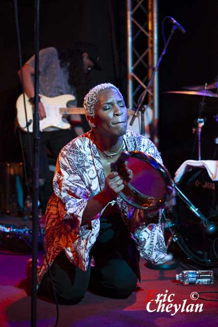 Liv Warfield, Le New Morning (Paris), 2 Août 2019, © Eric Cheylan / https://lovinglive.fr