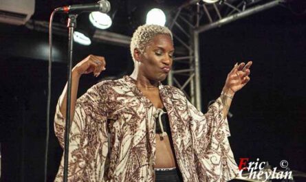 Liv Warfield, Le New Morning (Paris), 2 Août 2019, © Eric Cheylan / https://lovinglive.fr