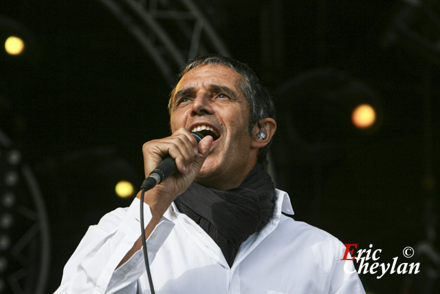 Julien Clerc, La Fête de l'Humanité (Paris), 13 septembre 2009, © Eric Cheylan / https://lovinglive.fr