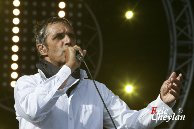 Julien Clerc, La Fête de l'Humanité (Paris), 13 septembre 2009, © Eric Cheylan / https://lovinglive.fr