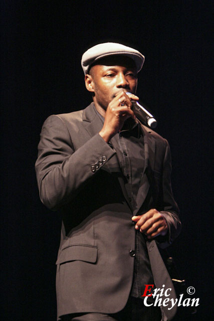 MC Solaar, Soirée Music'Amet, Théâtre de Neuilly (Neuilly), 28 septembrer 2010, © Eric Cheylan / https://lovinglive.fr