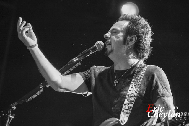 Steve Lukather, Elysée Montmartre (Paris), 13 novembre 2010, © Eric Cheylan / https://lovinglive.fr