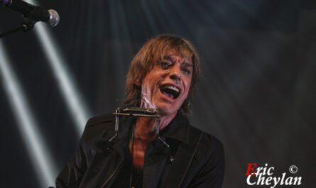 Jean-Louis Aubert, Le Zénith (Paris), 29 avril 2011, © Eric Cheylan / https://lovinglive.fr