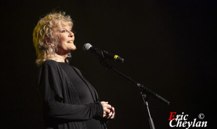 Petula Clark, Le Casino de Paris (Paris), 7 novembre 2011, © Eric Cheylan / https://lovinglive.fr