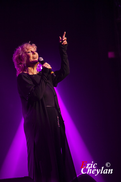 Petula Clark, Le Casino de Paris (Paris), 7 novembre 2011, © Eric Cheylan / https://lovinglive.fr