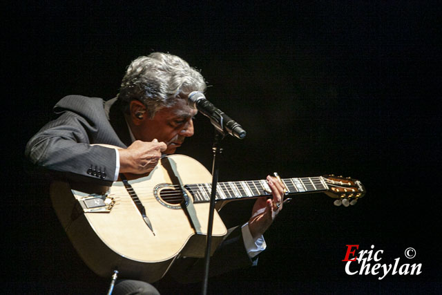 Enrico Macias, Olympia (Paris), 7 septembre 2012, © Eric Cheylan / https://lovinglive.fr