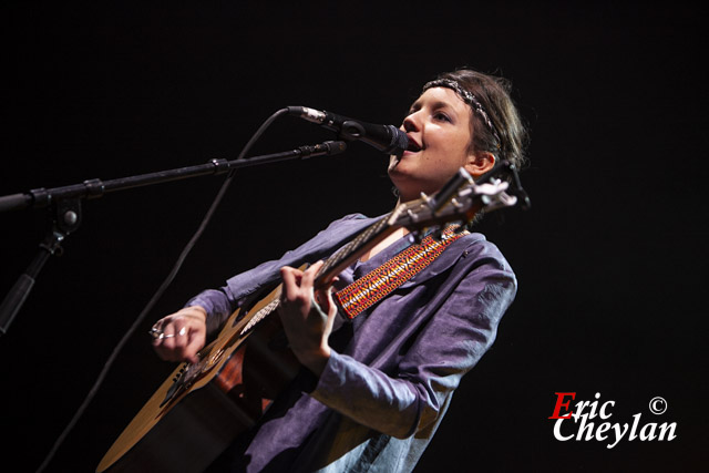 Jain, Le Zénith (Paris), 2 décembre 2012, © Eric Cheylan / https://lovinglive.fr