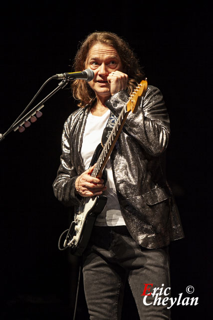 Robben Ford, La Cigale (Paris), 4 février 2014, © Eric Cheylan / https://lovinglive.fr