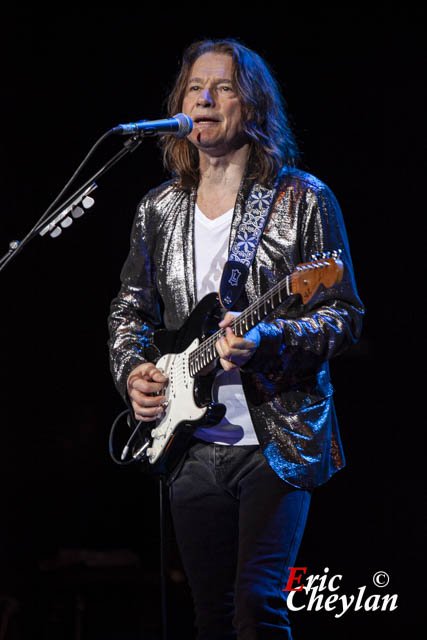 Robben Ford, La Cigale (Paris), 4 février 2014, © Eric Cheylan / https://lovinglive.fr