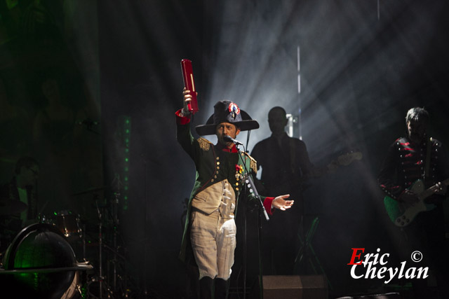 The Divine Comedy, Les Folies Bergère (Paris), 10 janvier 2009, © Eric Cheylan / https://lovinglive.fr