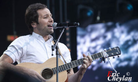 Vianney, RFM Music Show (Issy-les-Moulineaux), 9 juin 2017, © Eric Cheylan / https://lovinglive.fr