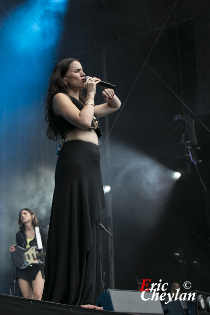 Clara Ysé, Festival Essonne en Scène (Chamarande), 30 août 2024, © Eric Cheylan / https://lovinglive.fr