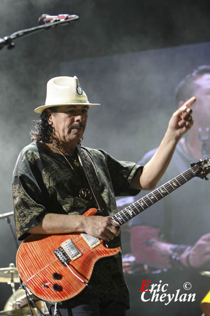 Carlos Santana, Accor Arena (Paris), 12 octobre 2010, © Eric Cheylan / https://lovinglive.fr
