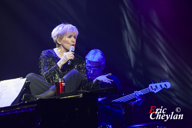 Nicole Croisille, l'Alhambra (Paris), 22 janvier 2012, © Eric Cheylan / https://lovinglive.fr