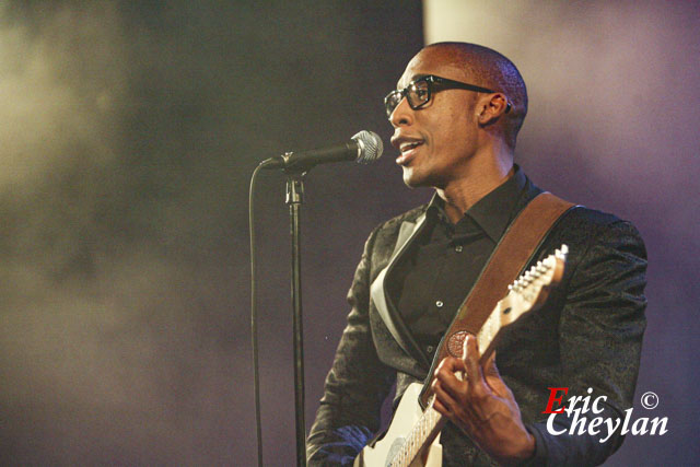Raphael Saadiq, Le Trianon (Paris), 21 avril 2011, © Eric Cheylan / https://lovinglive.fr