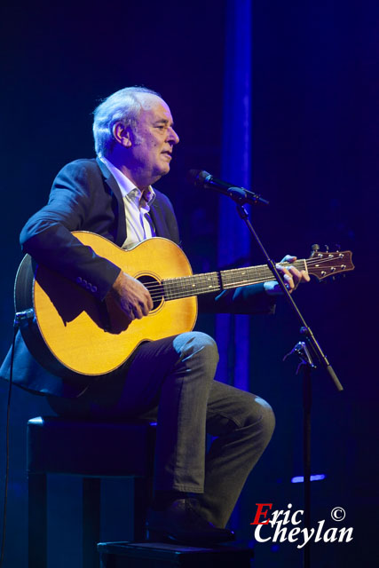 Maxime Le Forestier, Les Folies Bergère (Paris), 3 février 2014, © Eric Cheylan / https://lovinglive.fr