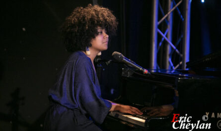 Clélya Abraham, Le new Morning (Paris), 2 avril 2025, © Eric Cheylan / https://lovinglive.fr