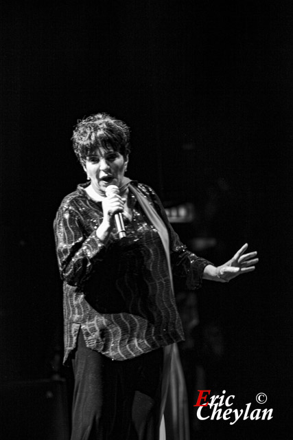 Liza Minnelli, Olympia (Paris), 11 juillet 2011, © Eric Cheylan / https://lovinglive.fr
