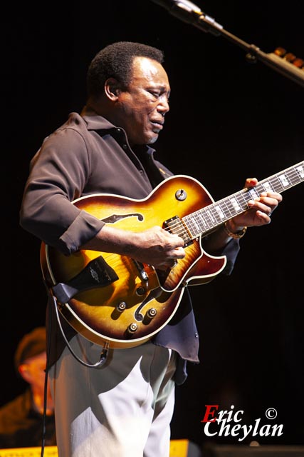 George Benson, Olympia (Paris), 8 juillet 2012, © Eric Cheylan / https://lovinglive.fr