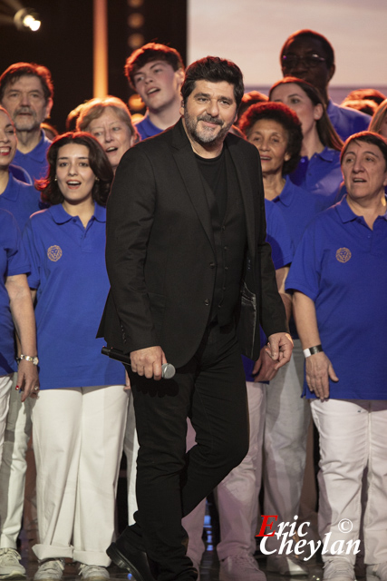 Patrick Fiori, Chorale Lions International, Téléthon, Studio du Lendit, France TV (Paris), 6 décembre 2025, © Eric Cheylan / https://lovinglive.fr