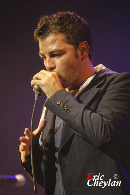 Christophe Maé, Concert pour l'Avesnois, Zénith (Lille), 27 octobre 2008, © Eric Cheylan / https://lovinglive.fr