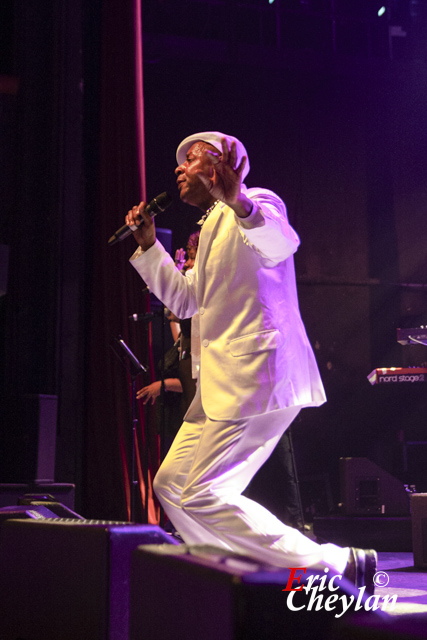Imagination feat Leee John, La Cigale (Paris), 21 octobre 2016, © Eric Cheylan / https://lovinglive.fr