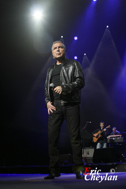 Bernard Lavilliers, Concert Ultimatum Climatique, Le Zénith (Paris), 22 novembre 2009, © Eric Cheylan / https://lovinglive.fr