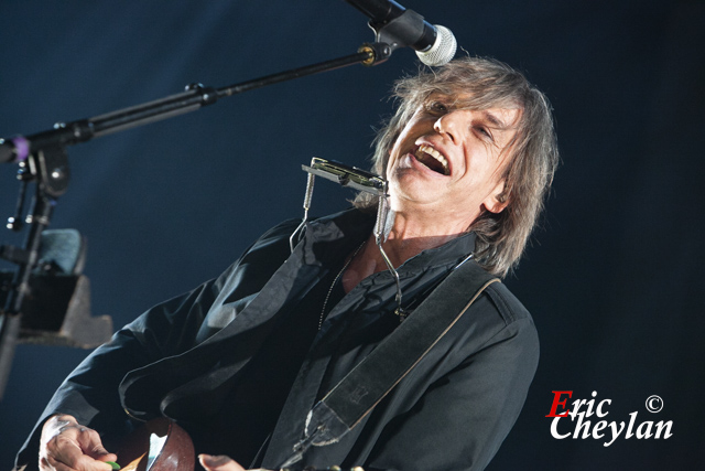 Jean-Louis Aubert, Accor Arena (Paris), 28 novembre 2011, © Eric Cheylan / https://lovinglive.fr
