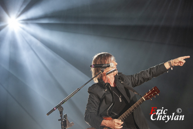 Jean-Louis Aubert, Accor Arena (Paris), 28 novembre 2011, © Eric Cheylan / https://lovinglive.fr