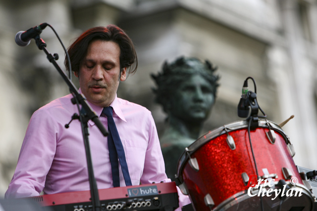 Pamela Hute, FNAC Live, Place de l'Hôtel de Ville (Paris), 24 juillet 2010, © Eric Cheylan / https://lovinglive.fr